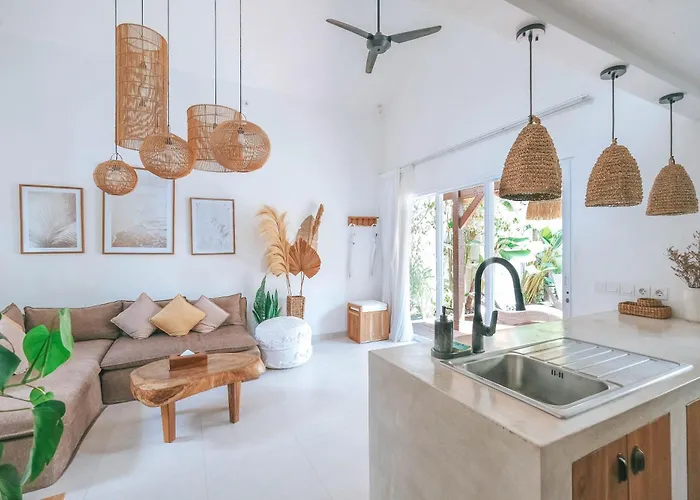 2br Sun&moon Pool Villa, Walk To Cafes, Near Villa *