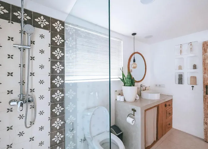 Villa 2br Sun&moon Pool Villa, Walk To Cafes, Near *