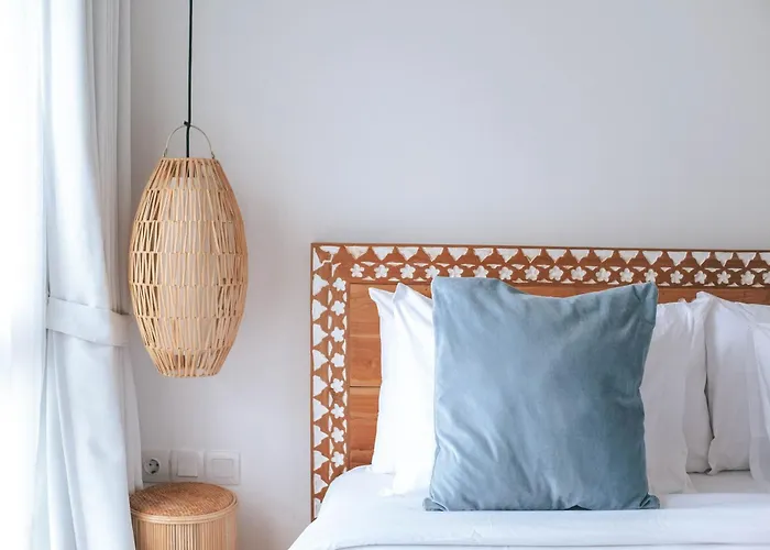 2br Sun&moon Pool Villa, Walk To Cafes, Near *