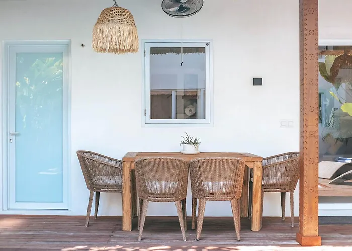 2br Sun&moon Pool Villa, Walk To Cafes, Near